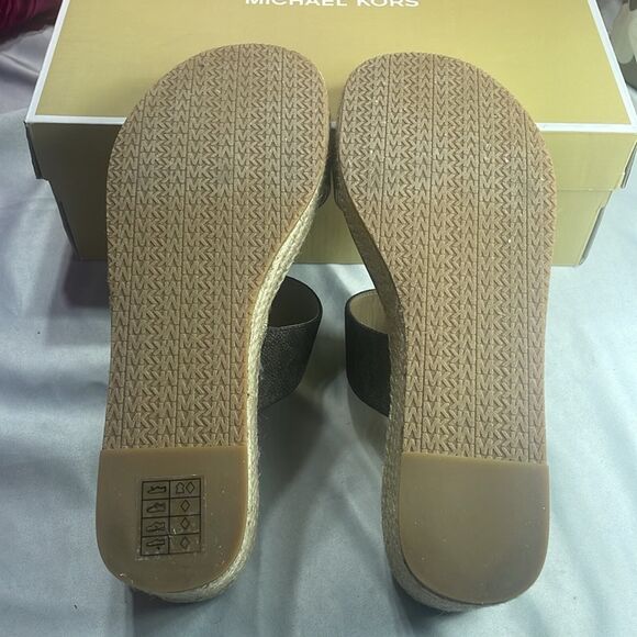 Michael Kors Women's SIDNEY MID Wedge Sandals, MK SIG SEMI LUX, Size 9 M, Brown - Picture 7 of 11